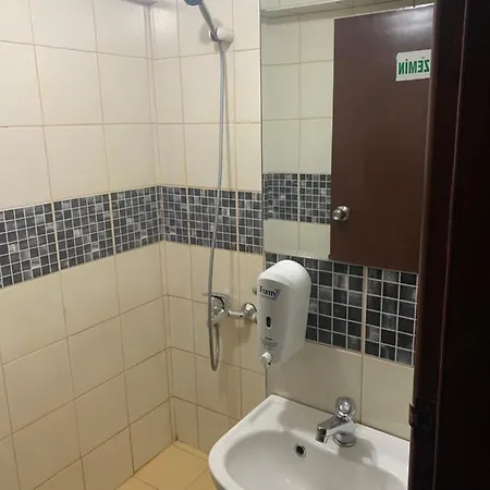 Amkara Apart 5 *